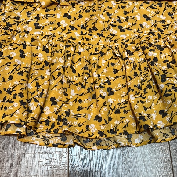 🥳HP🥳 Anthropologie Cheyenne Yellow Gold Floral Peplum Swing Boho Blouse - Picture 6 of 13